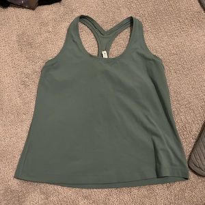 Lulu tank top